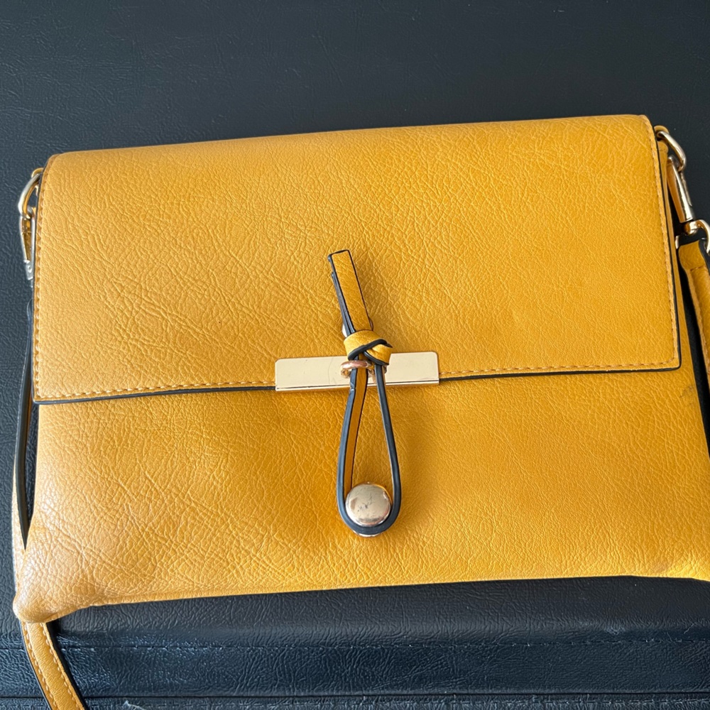 Mustard yellow purse